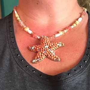 Volm vintage starfish necklace